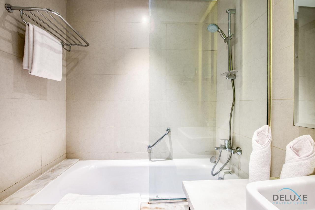 Apartment Poised At Damac Prive Business Bay By Deluxe Homes
