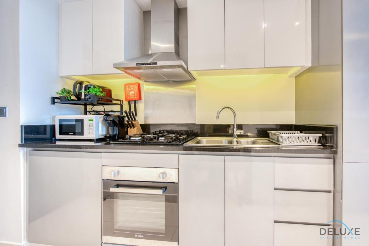 Poised At Damac Prive Business Bay By Deluxe Homes Apartment *