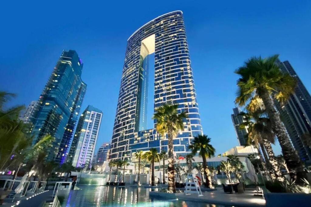 One Bedroom In Marina Near Blue Water * Dubai
