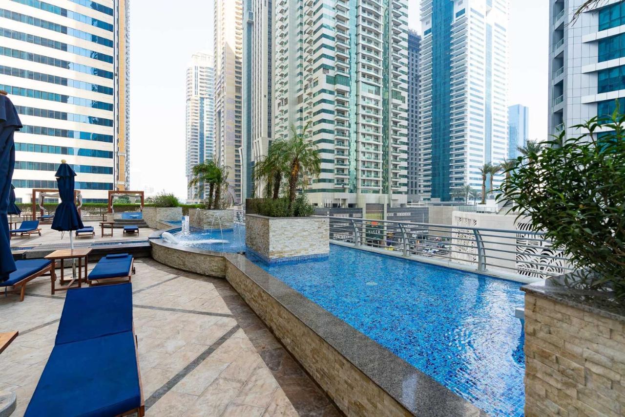 Apartment Vibrant - Prime Location Marina - Near Metro Dubai