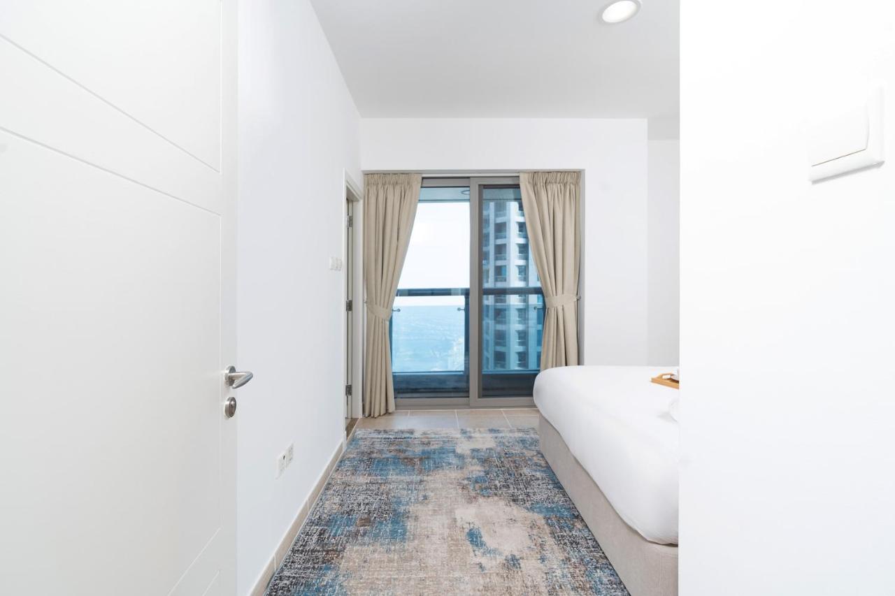 Vibrant - Prime Location Marina - Near Metro Dubai