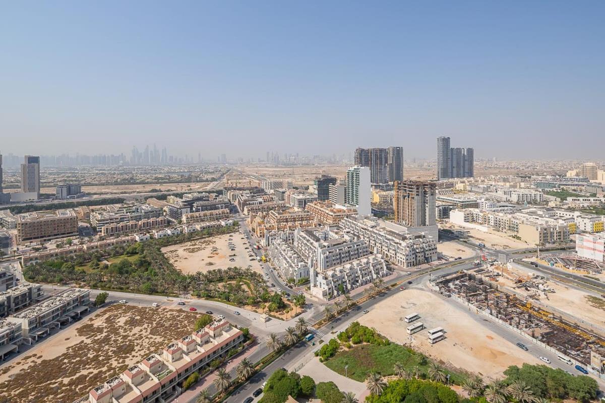Frank Porter - Bloom Heights Dubai
