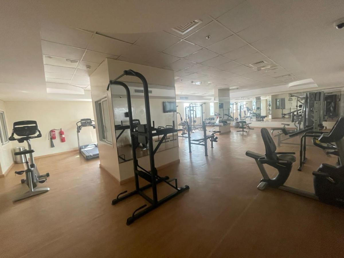 Apartment Tranquil Els Golf Course Views Dubai