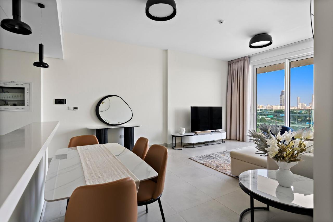 Apartment Luxury 1br With Pool, Gym, Parking & Fast Wifi