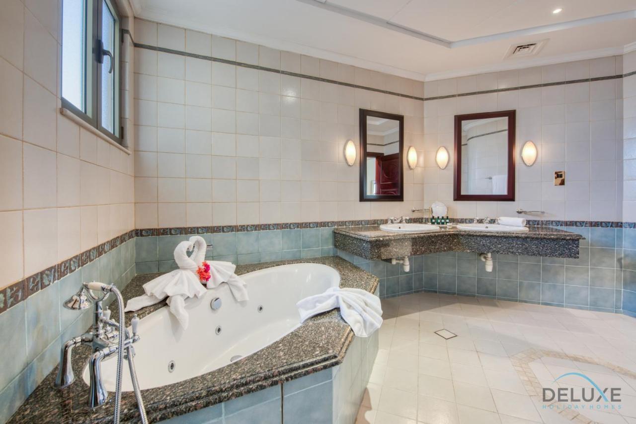 Prestigious 5br With Assistant And Private Pool In Frond O Palm Jumeirah By Deluxe Apartment