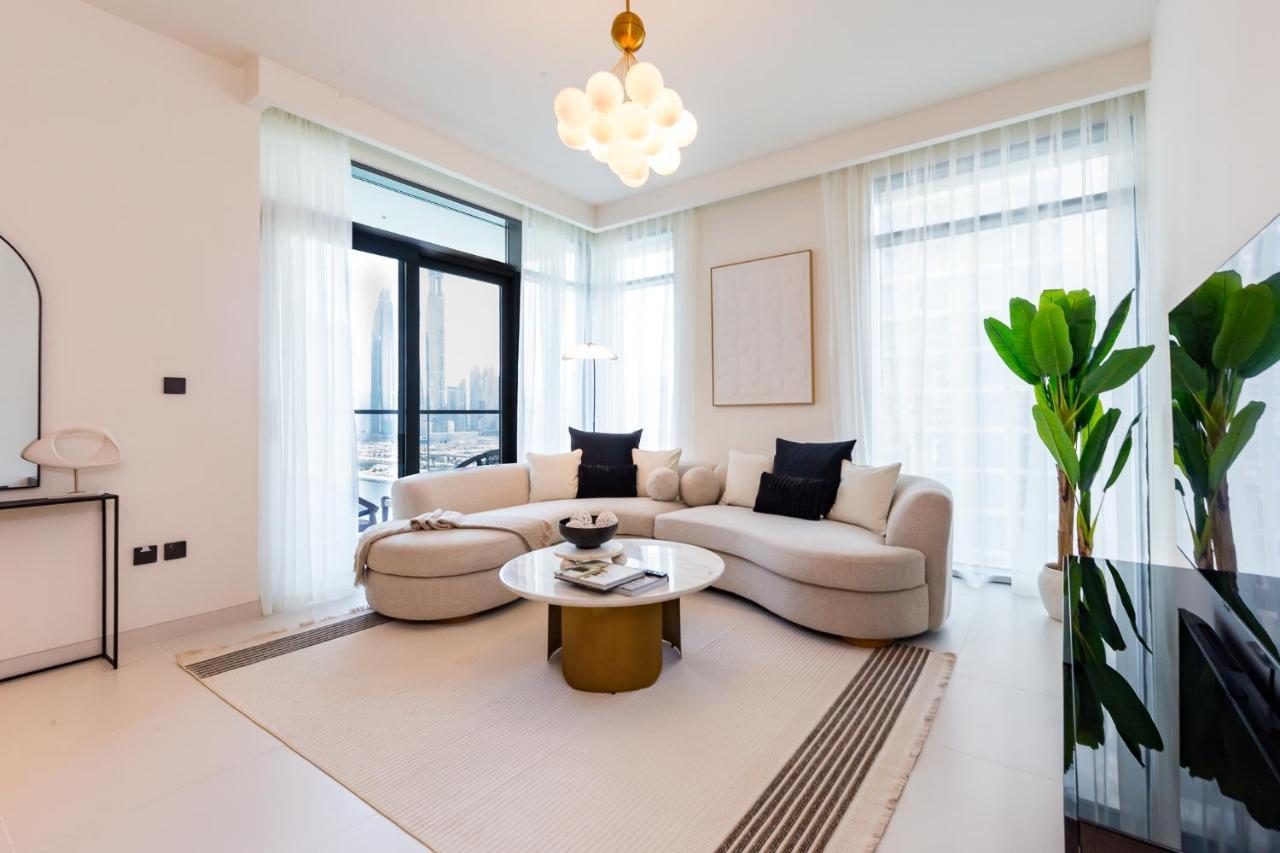 Stunning 2br With Private Access *