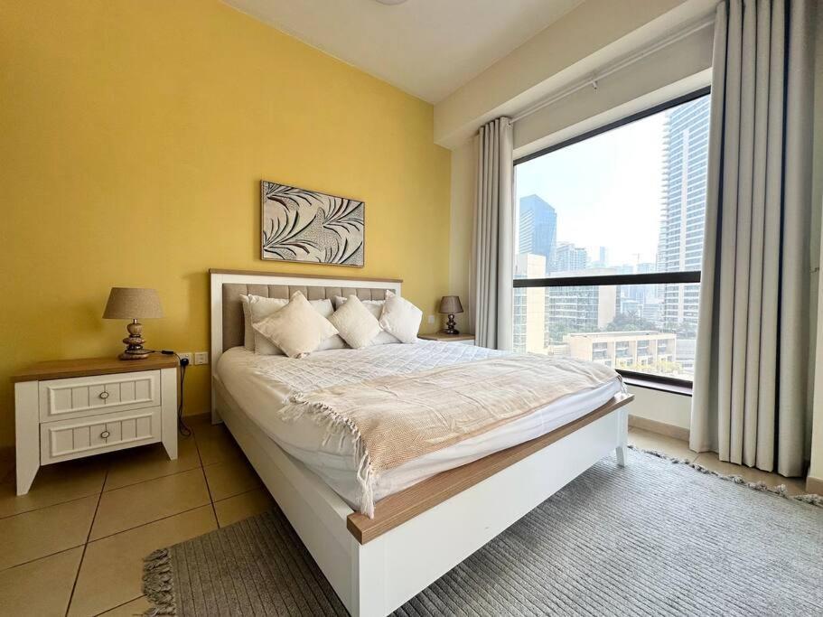 Sun, Sand, And Fun - King Bed, Sofa Bed! Sleeps 4 Dubai