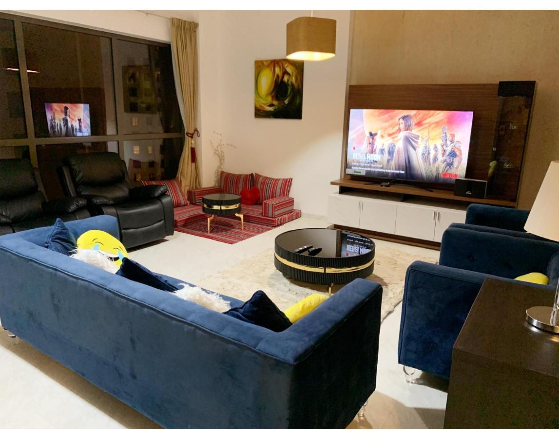 Royal Beach Residences Hostel Dubai