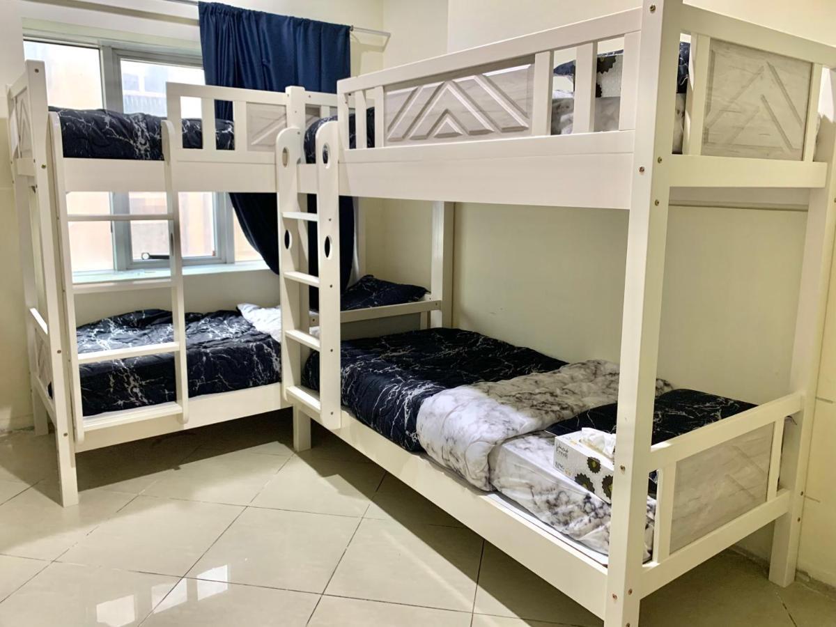 Hostel Rest N Ramble Near Adcb Metro Station *
