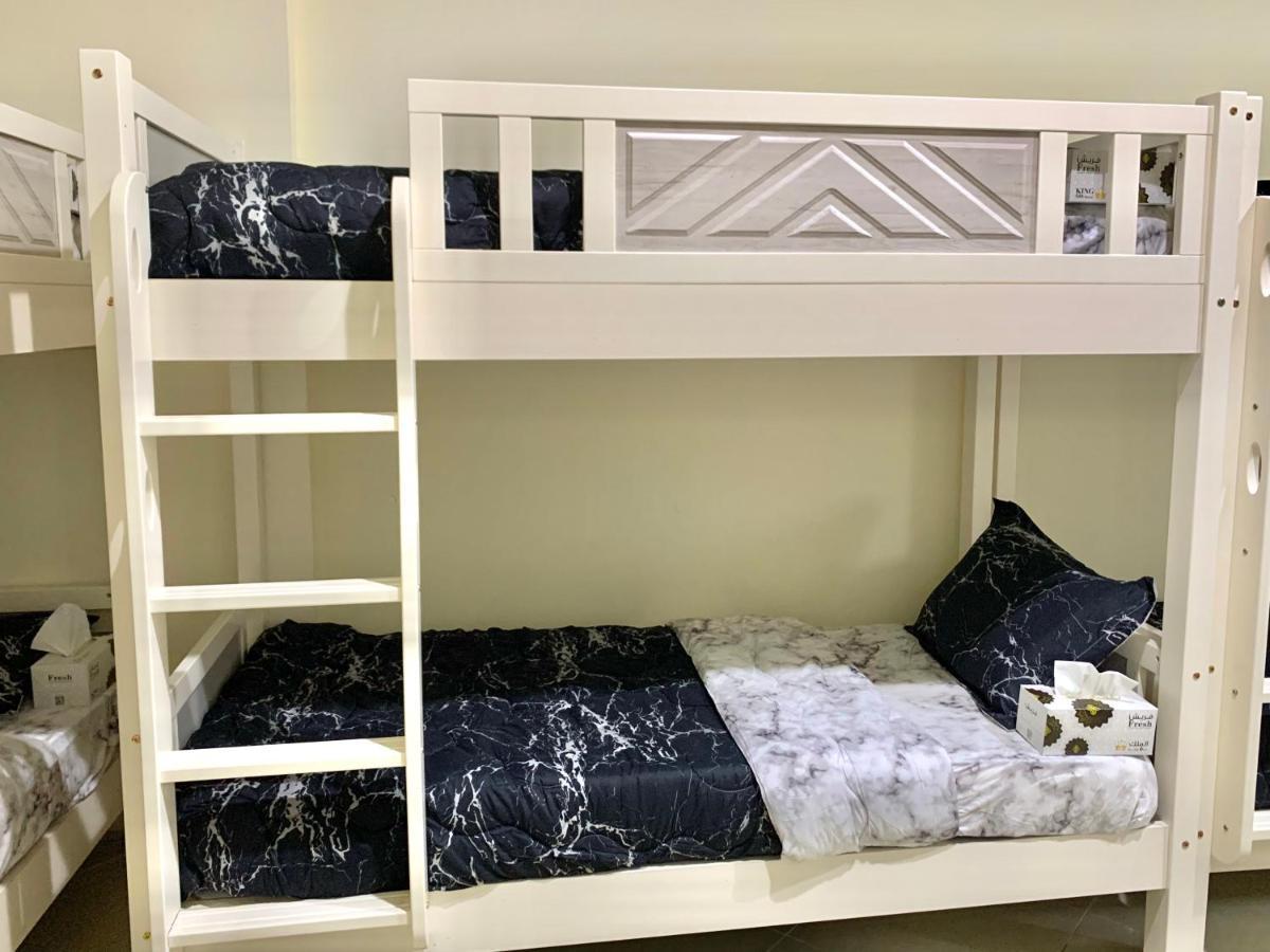 Hostel Rest N Ramble Near Adcb Metro Station
