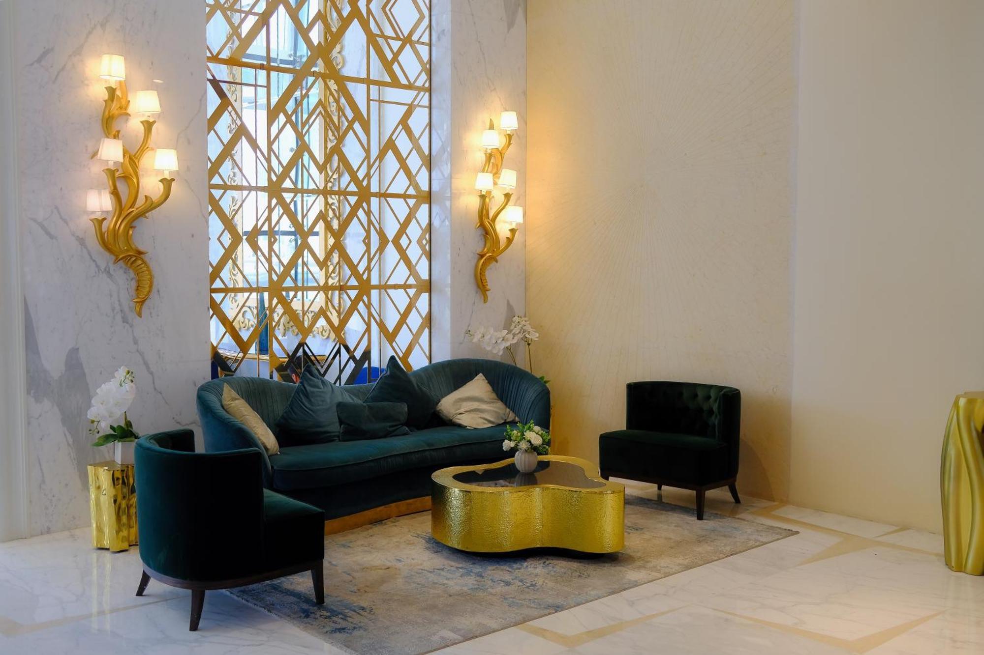 Luxury Prive