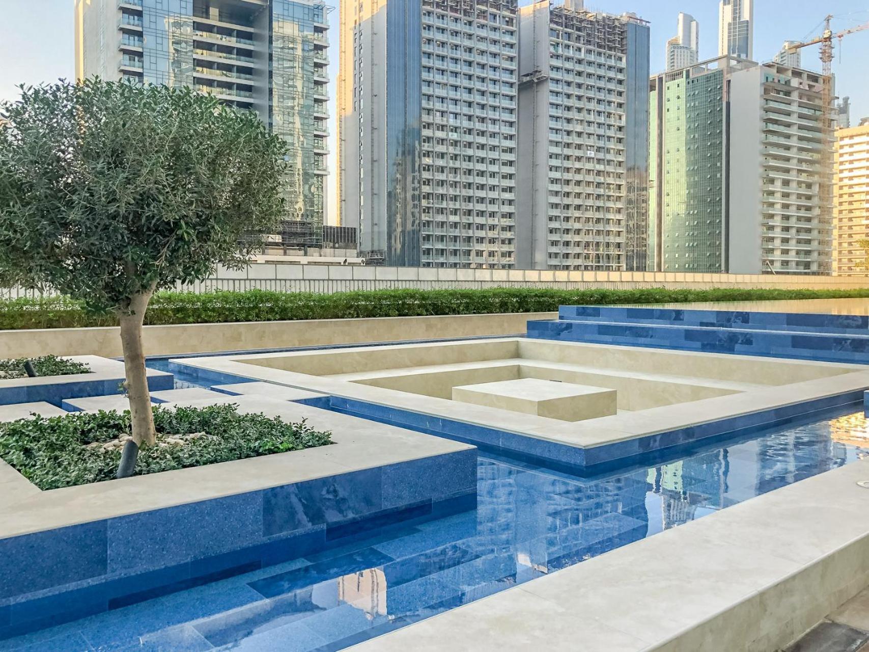 Deluxeliving At Vera Tower - Full Burj Khalifa View - Brand New Luxury Dubai
