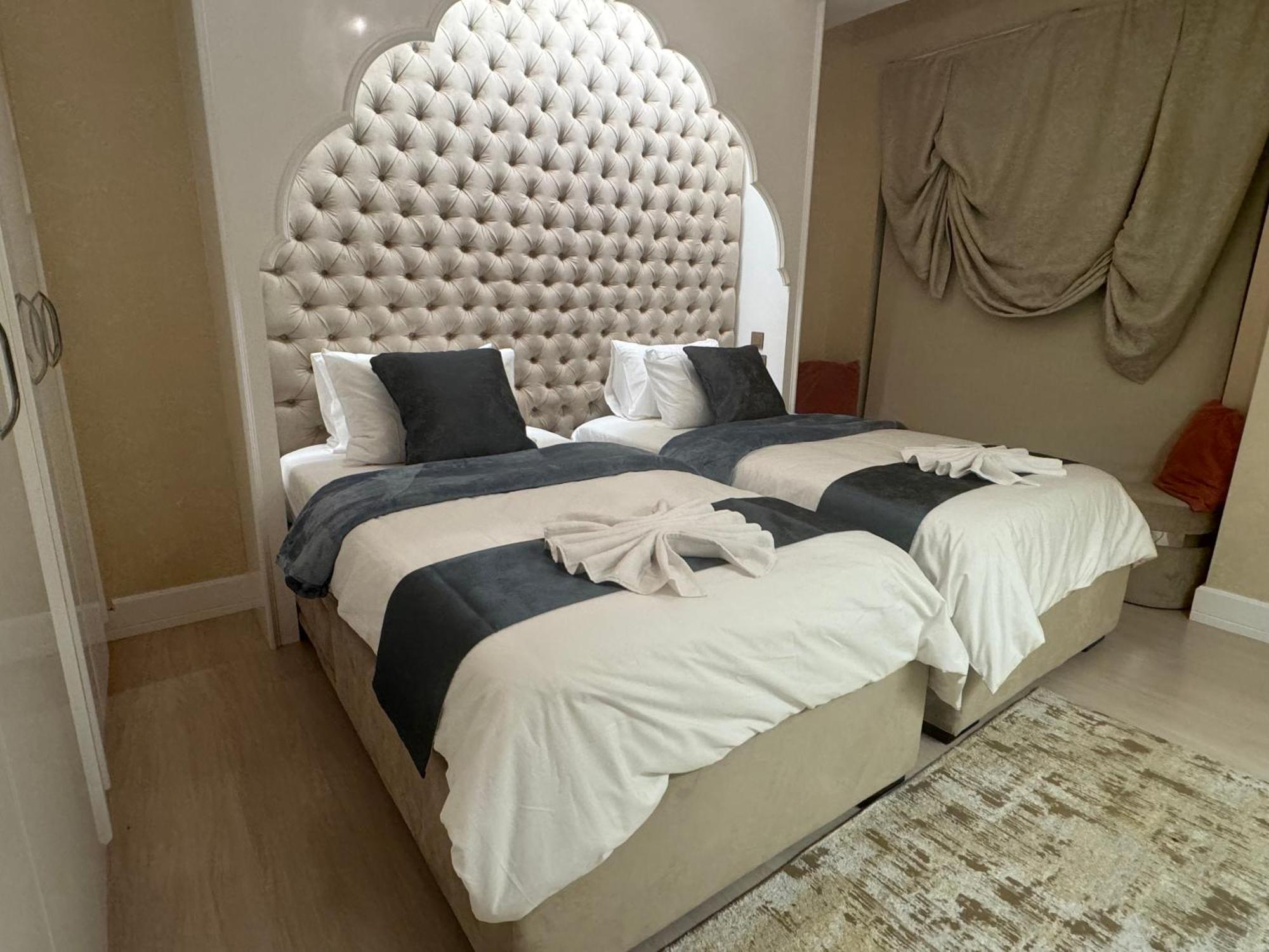 Royal Beach Residences *