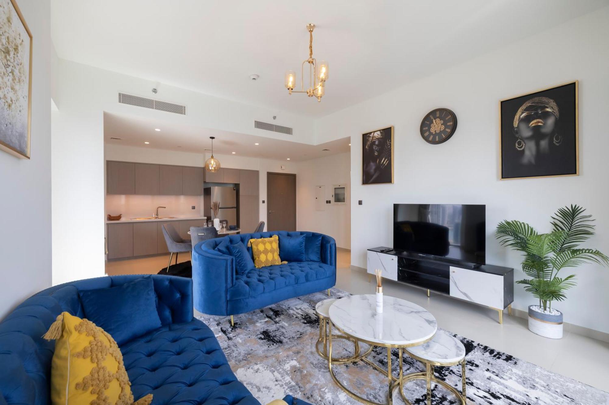 Apartment Luxury 2-br Apt With Burj View