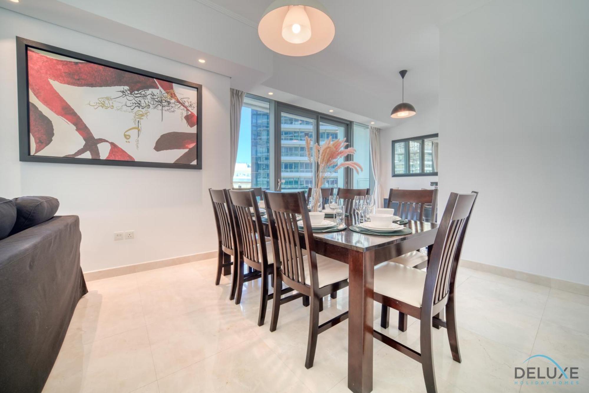 Beautiful 2br At Silverene Towers A Marina By Deluxe Homes Apartment
