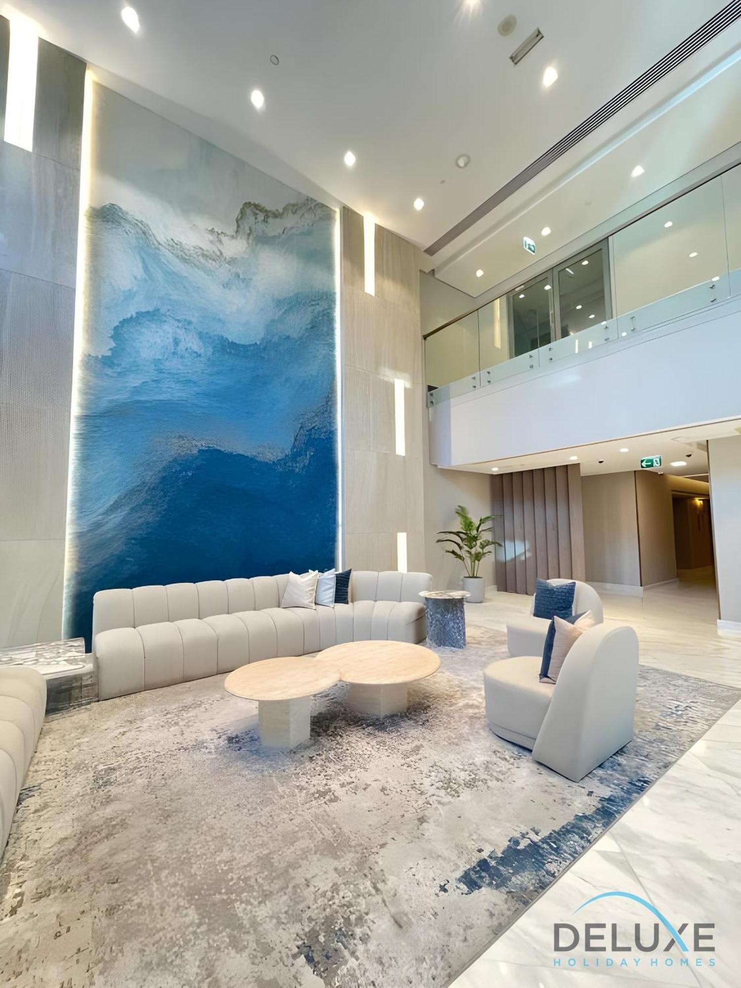 Beautiful 2br At Silverene Towers A Marina By Deluxe Homes *