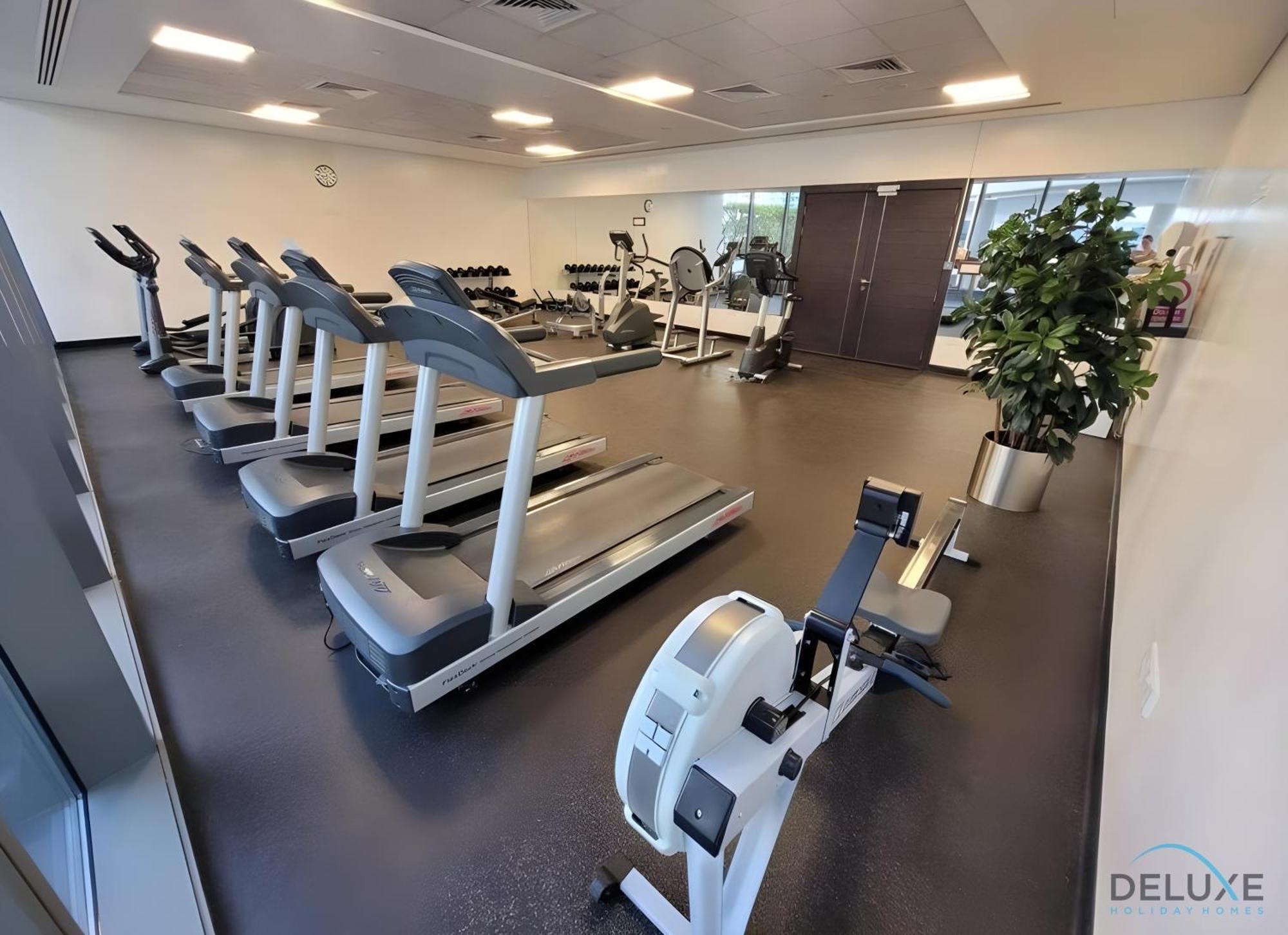 Apartment Beautiful 2br At Silverene Towers A Marina By Deluxe Homes