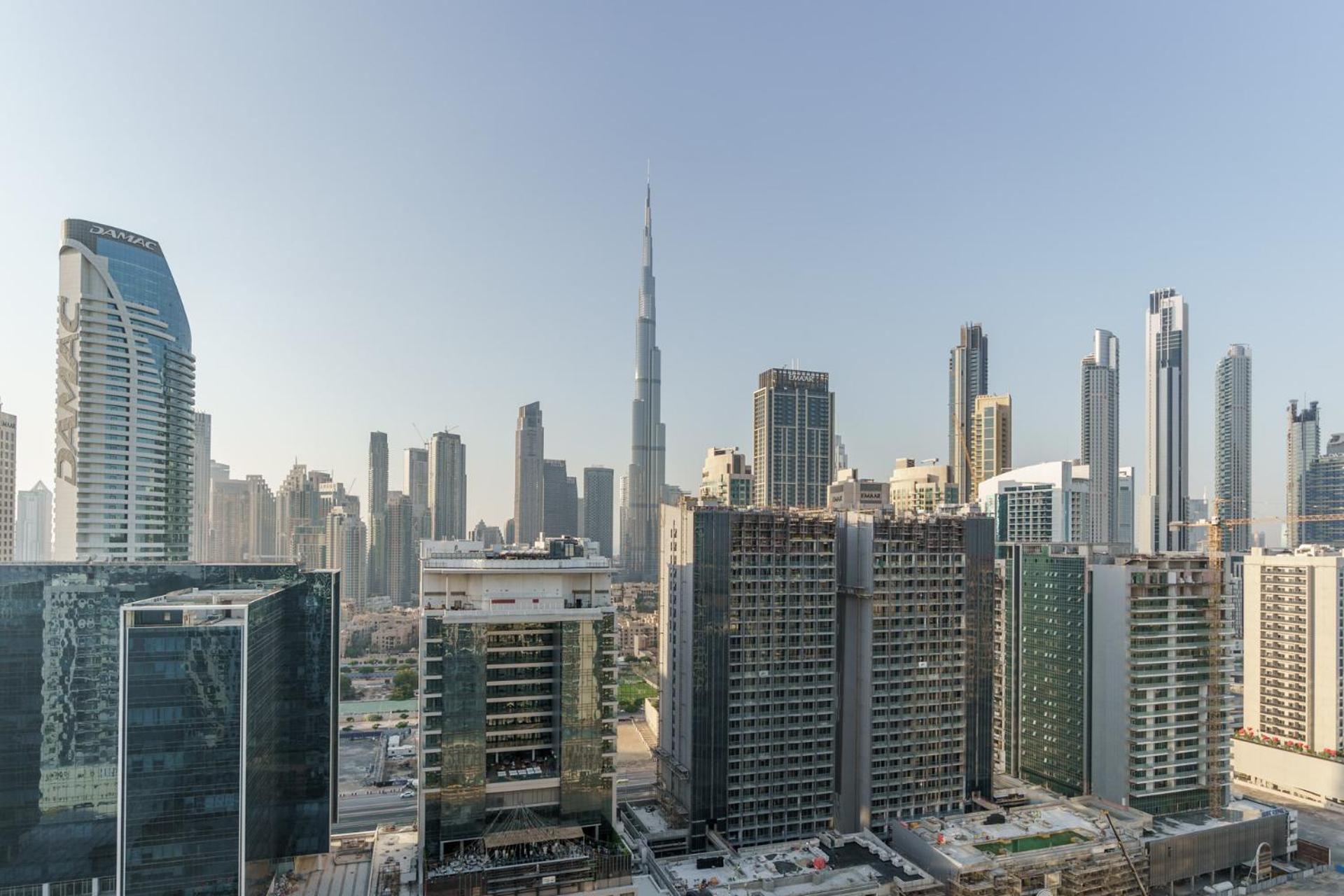 Apartment Deluxeliving At Vera Tower - Full Burj Khalifa View - Brand New Luxury Dubai