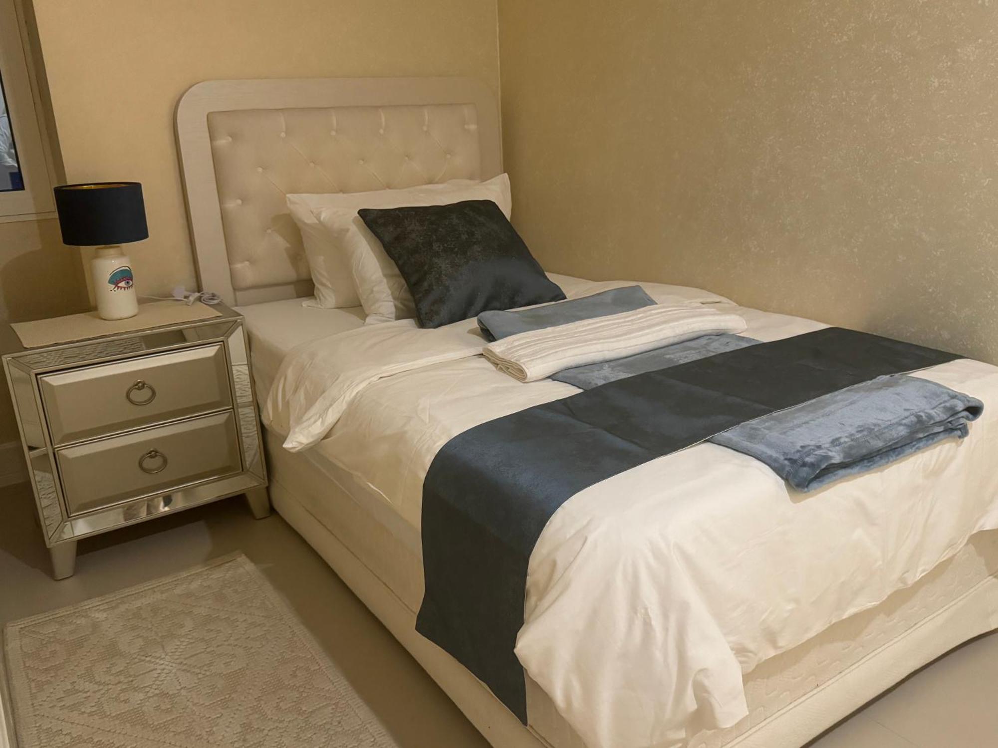 Royal Beach Residences *