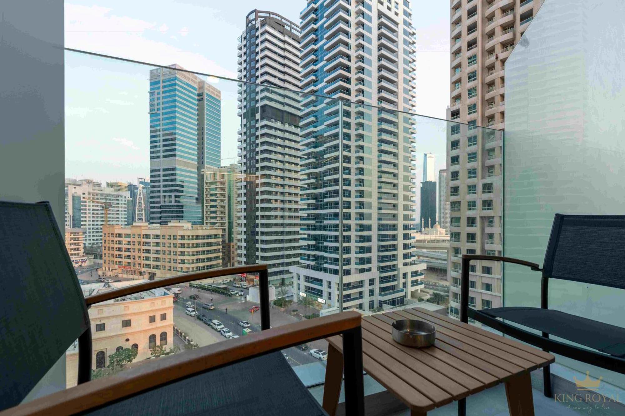 Condor Marina Star By Casa Royale Dubai
