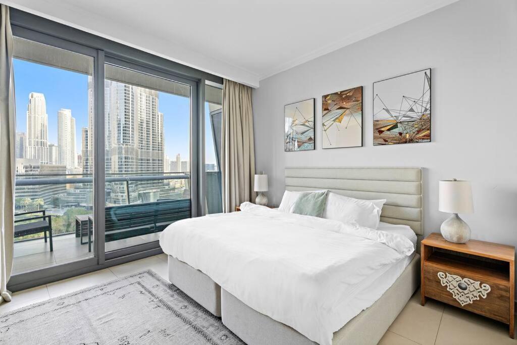 First Class 3br With Magical View Of Burj Khalifa Apartment Dubai