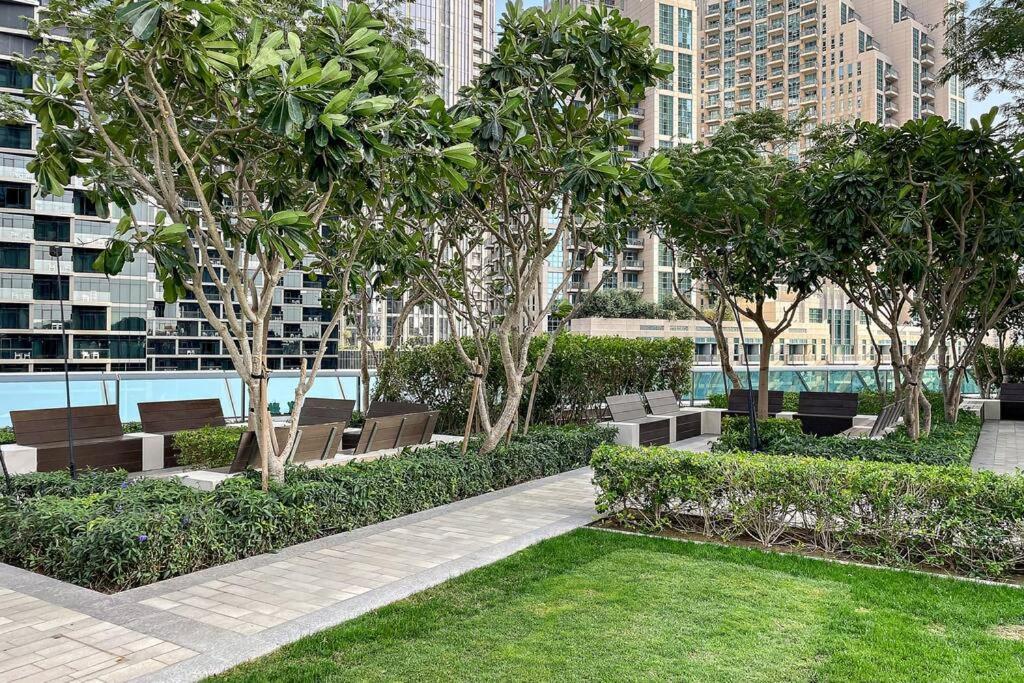 First Class 3br With Magical View Of Burj Khalifa Apartment