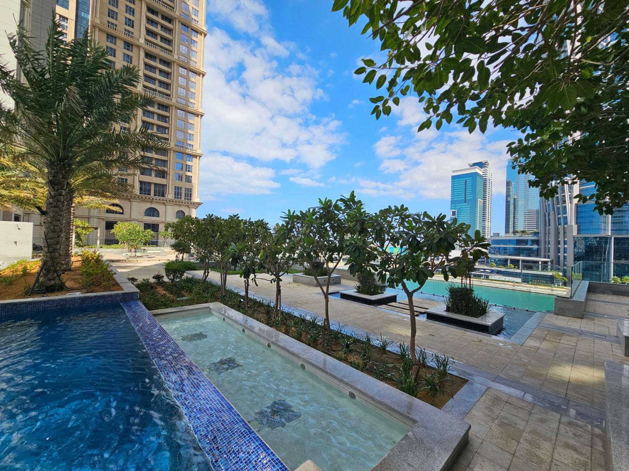 Welhome - 3br Apt Located Directly On The Water Canal