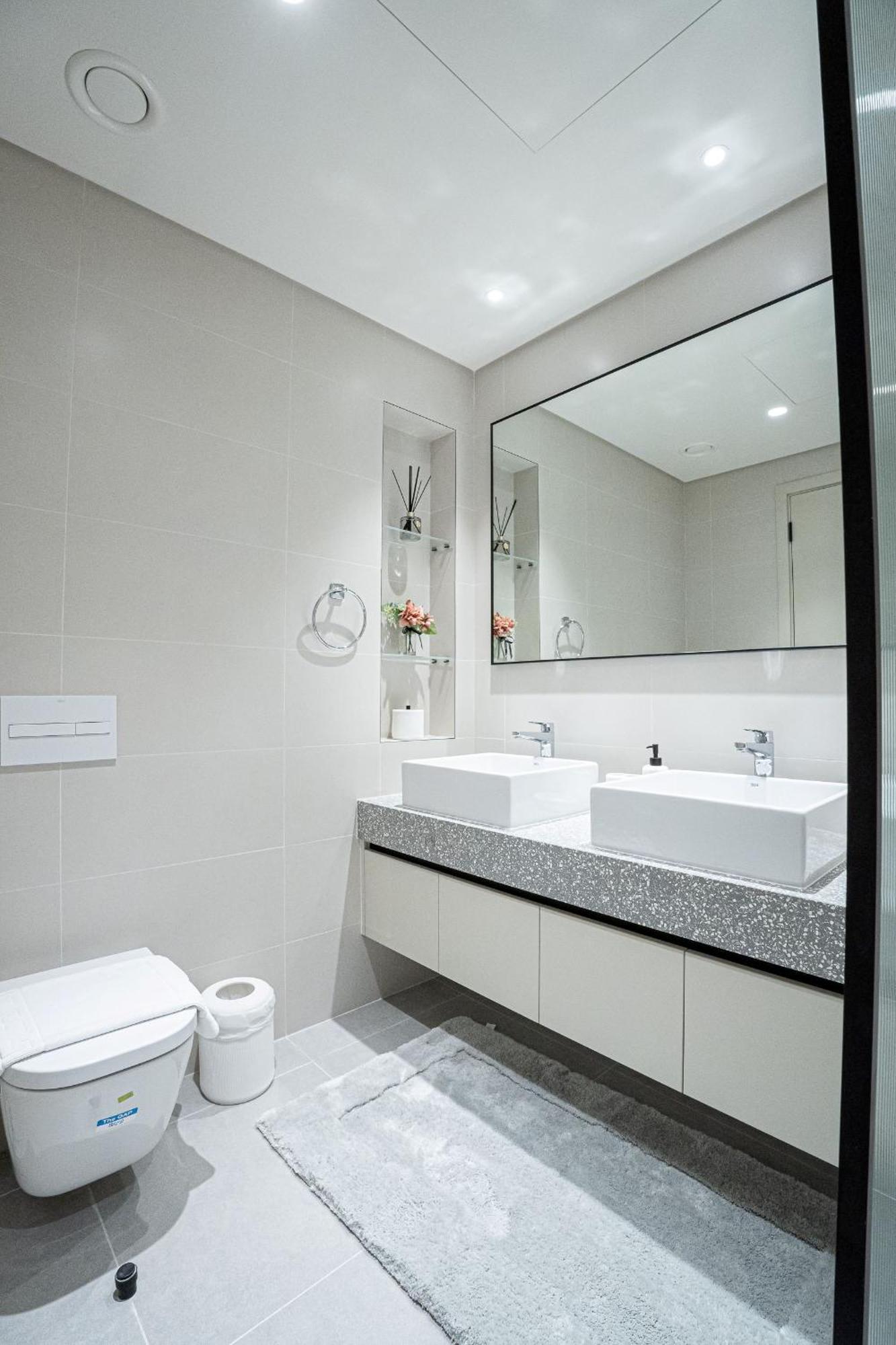 Apartment Veluxa - Luxe 2 Bedroom In Marina Vista *