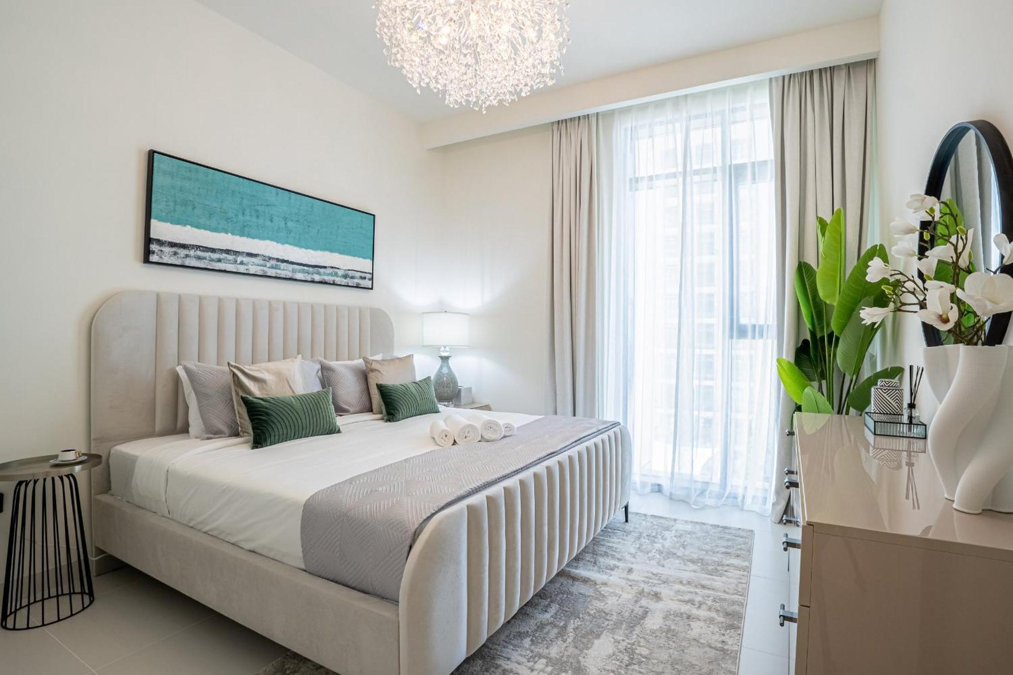 Veluxa - Luxe 2 Bedroom In Marina Vista * Dubai