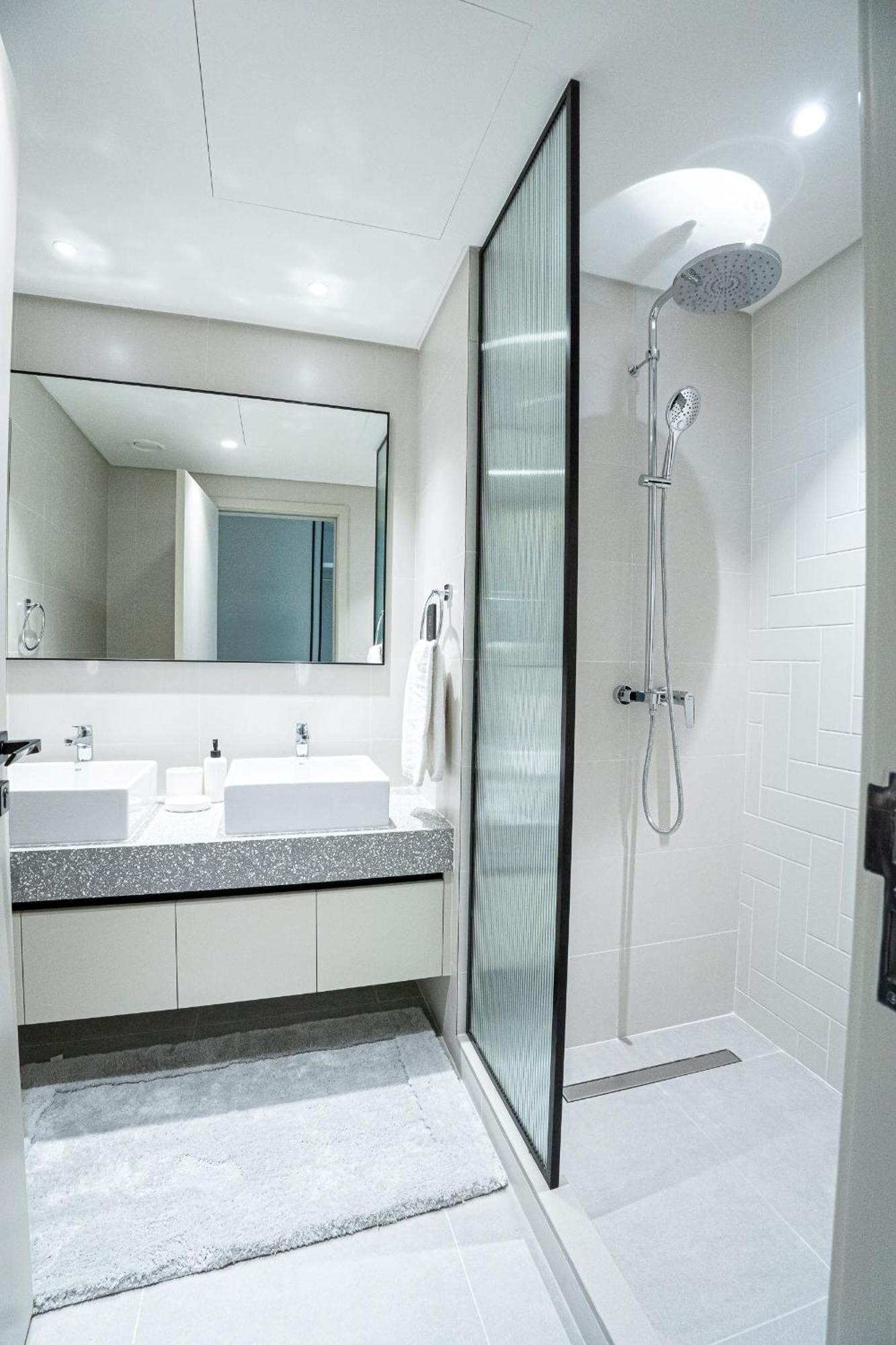 Veluxa - Luxe 2 Bedroom In Marina Vista Apartment