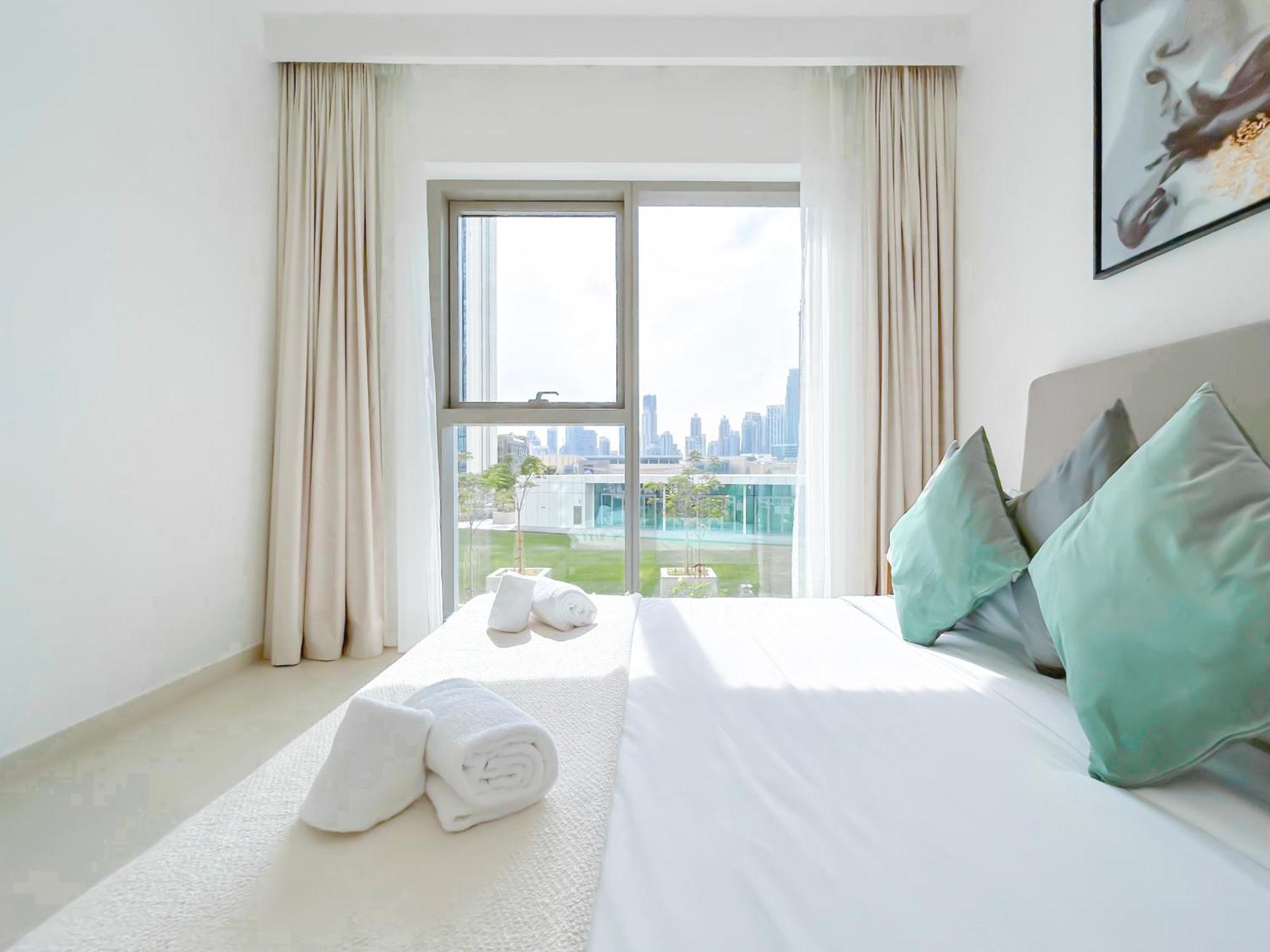 Luxury 2b In Downtown Views With Balcony And Burj View Apartment