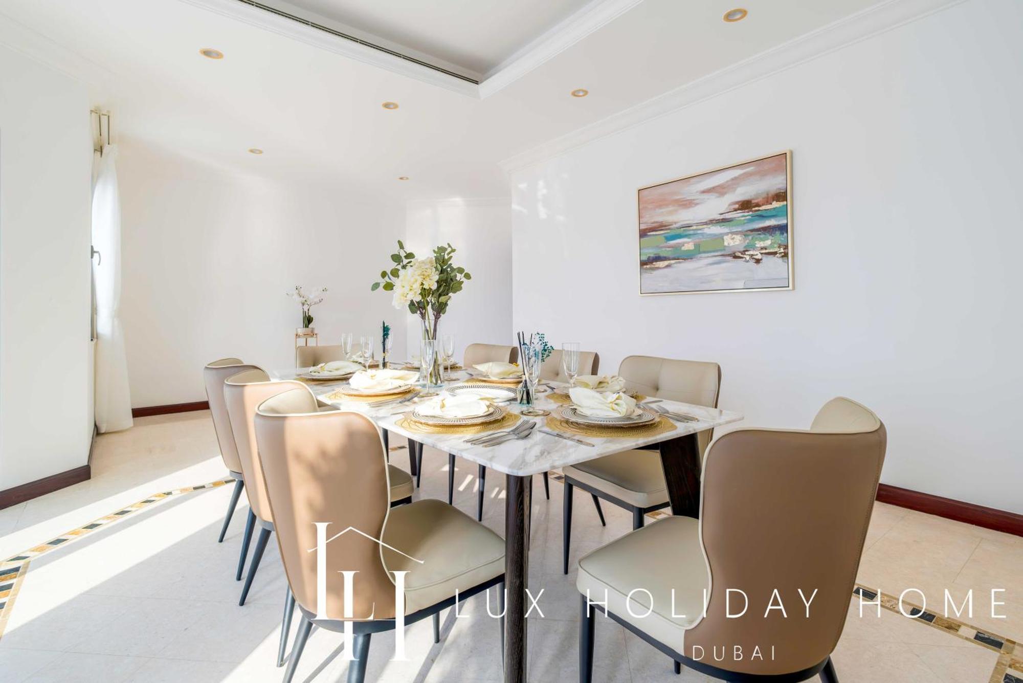 Lux The Ultimate Island Palm Dubai