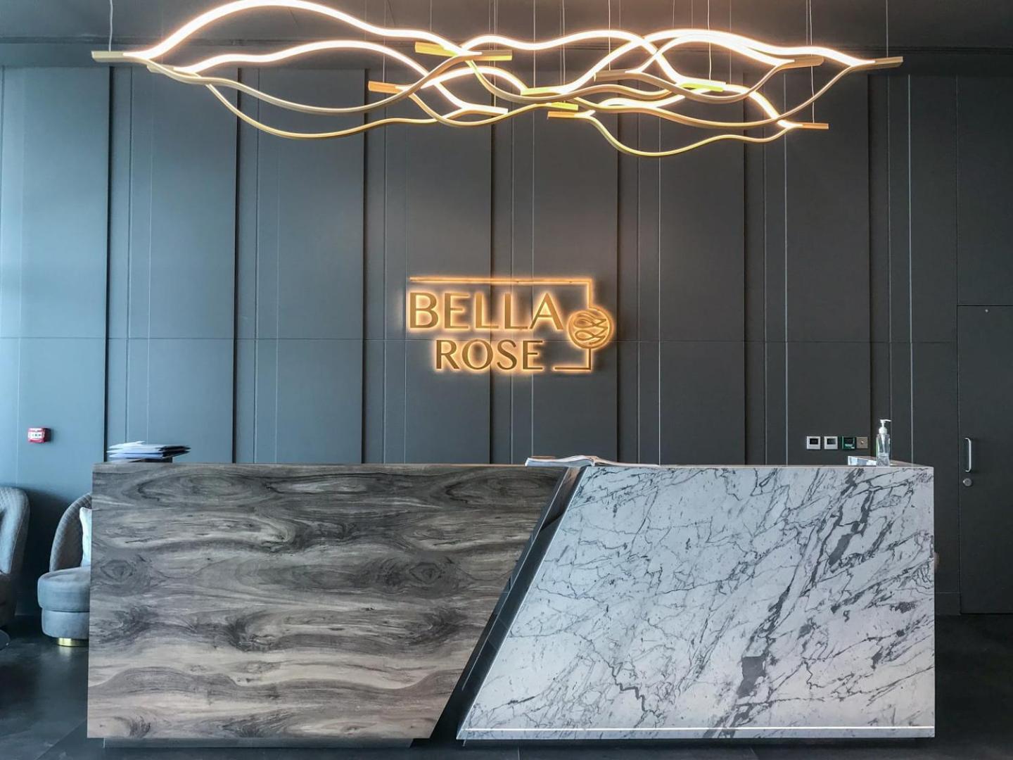 Apartment Frank Porter - Bella Rose Dubai