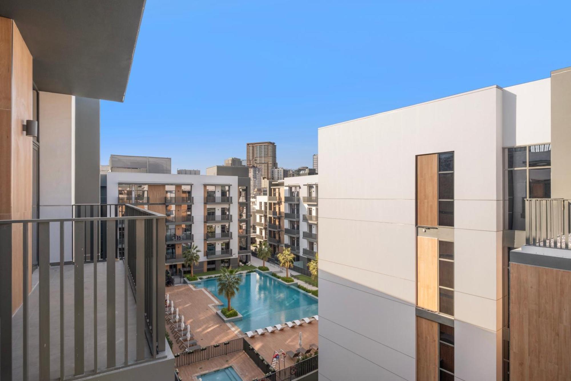 Apartment Aliving Classic 1br Belgravia Square Jvc *