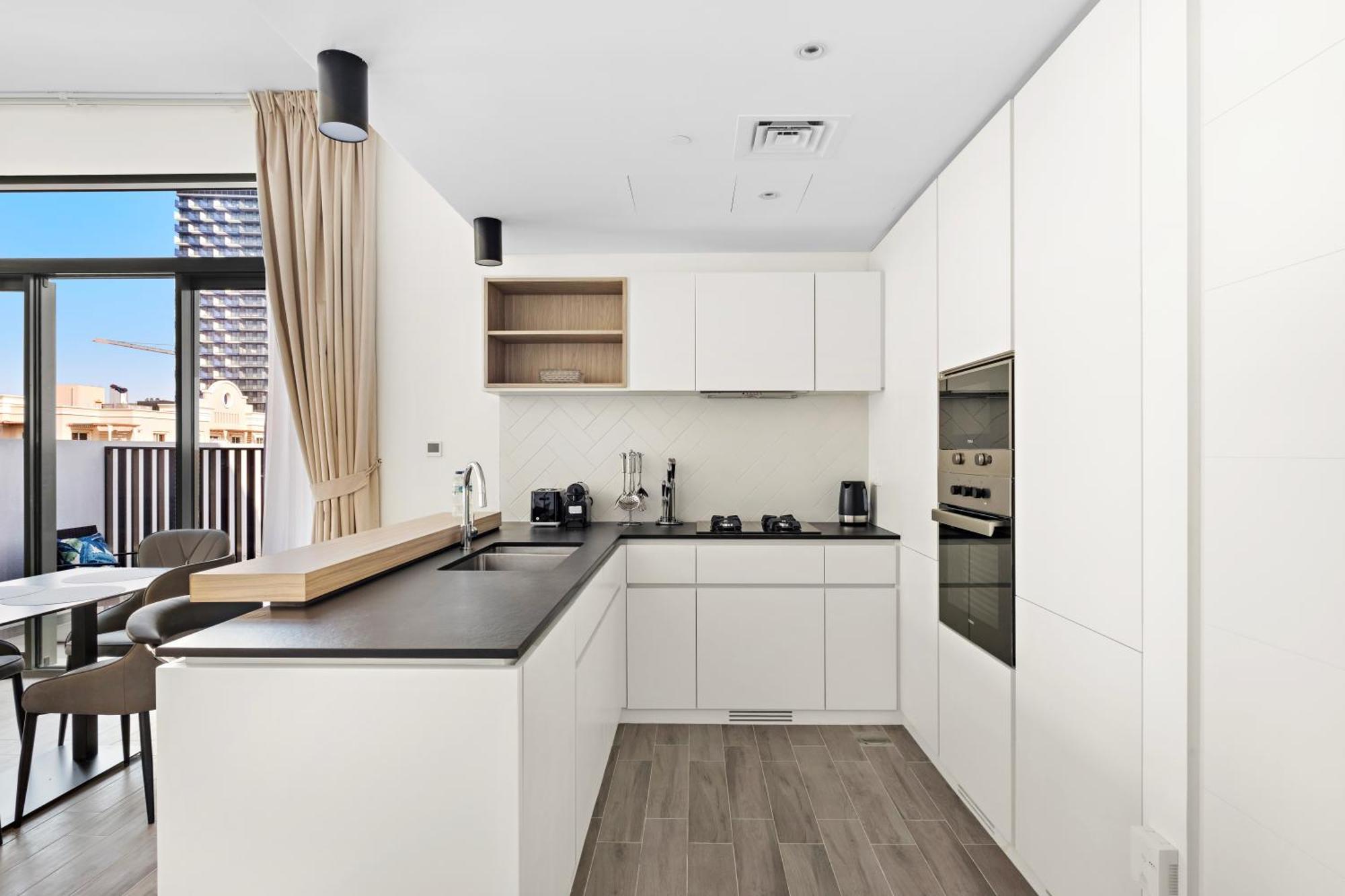Apartment Aliving Classic 1br Belgravia Square Jvc *