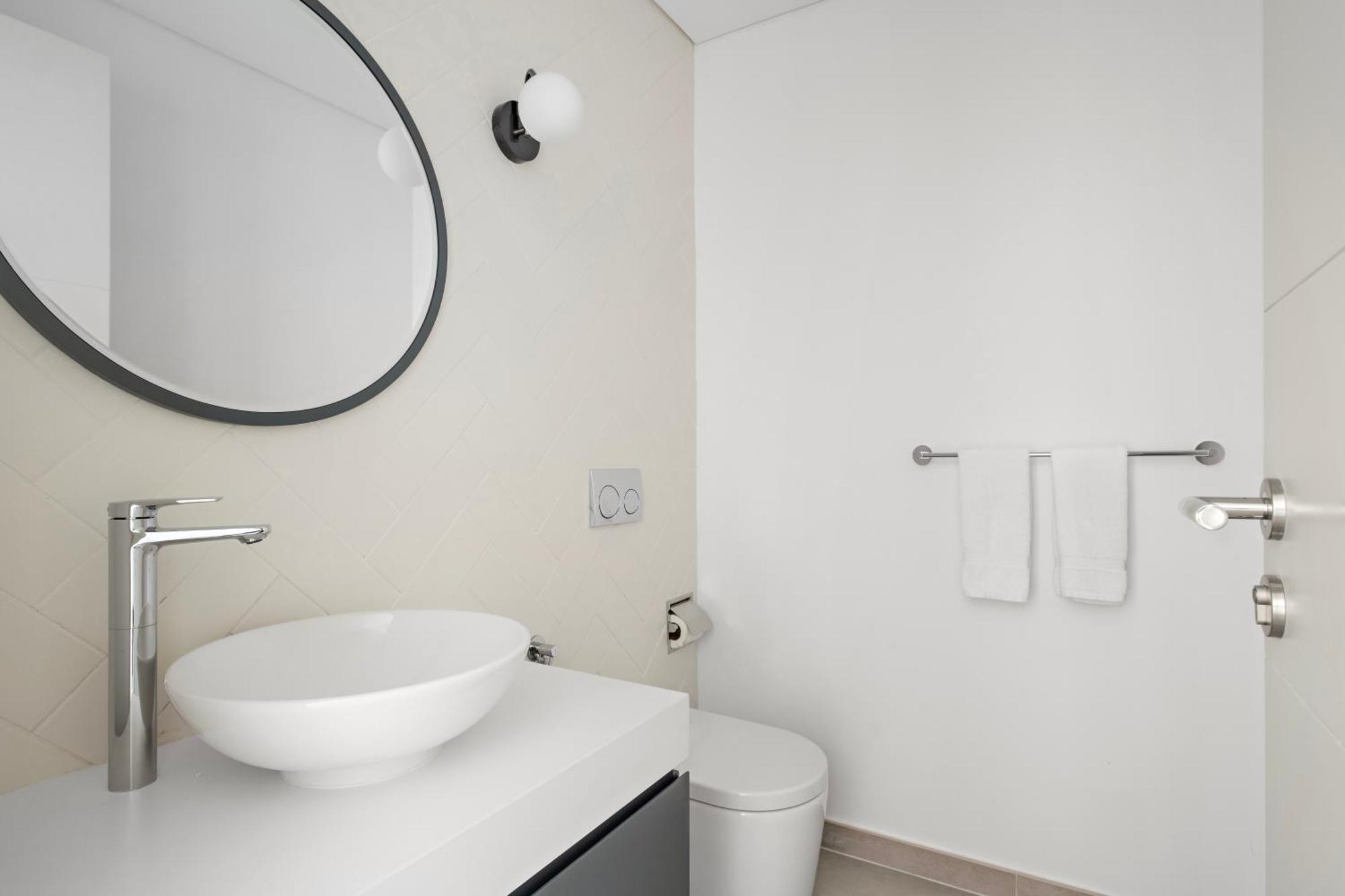 Aliving Classic 1br Belgravia Square Jvc Dubai