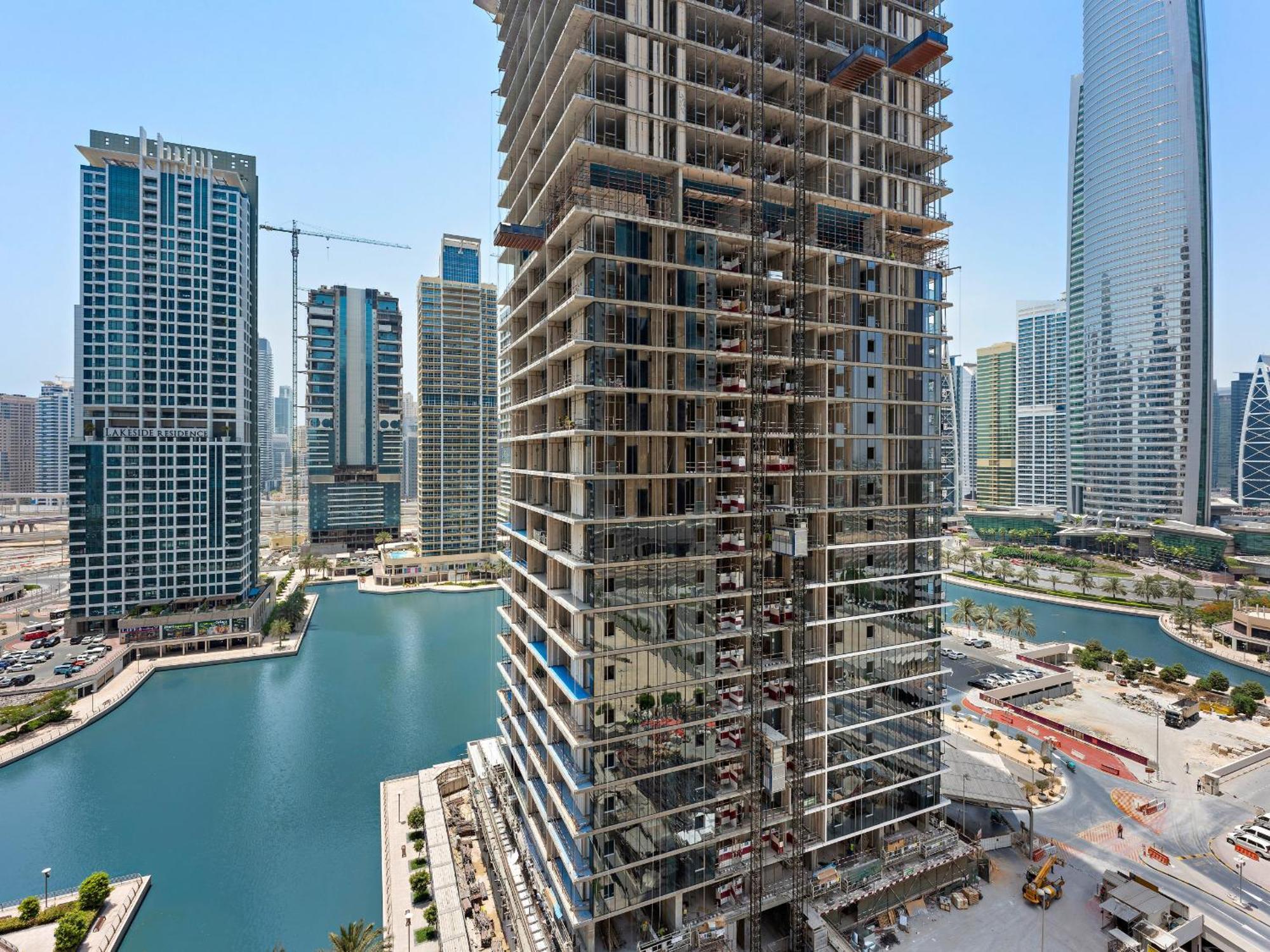 Brand New 1bdr In Icon Tower Jlt 14 * Dubai
