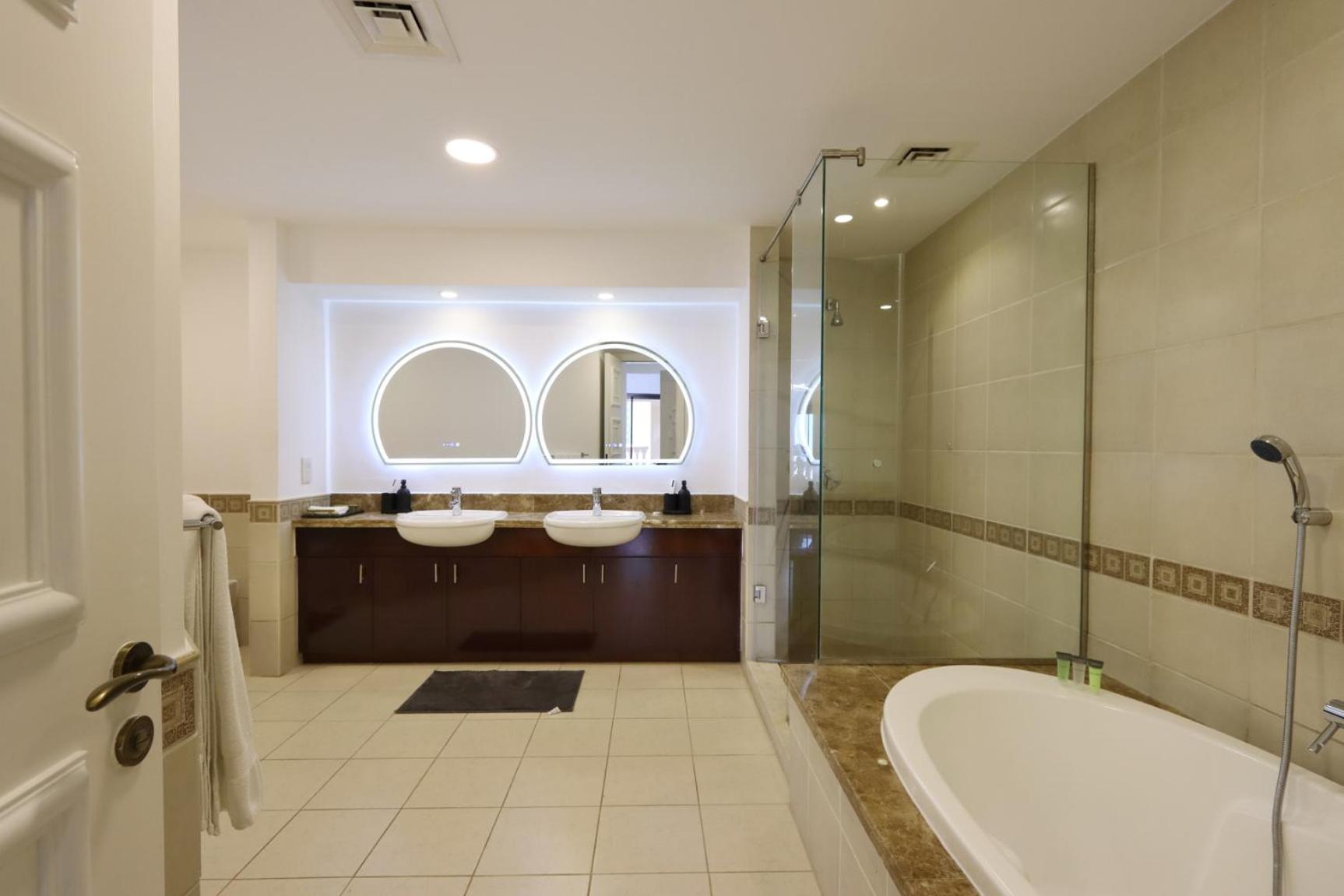 Apartment Livbnb - 1br Haven In Golden Mile Dubai