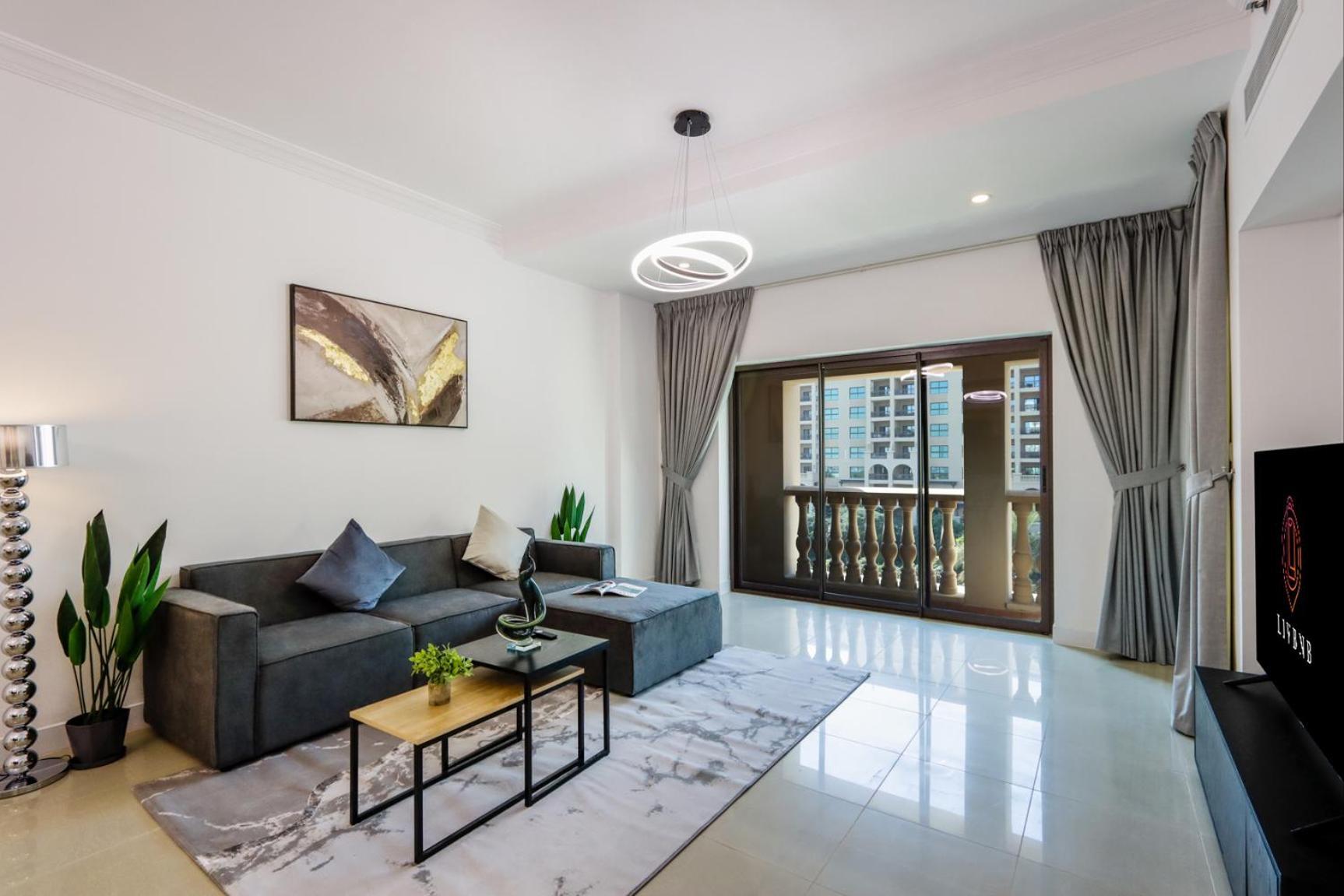 Livbnb - 1br Haven In Golden Mile * Dubai