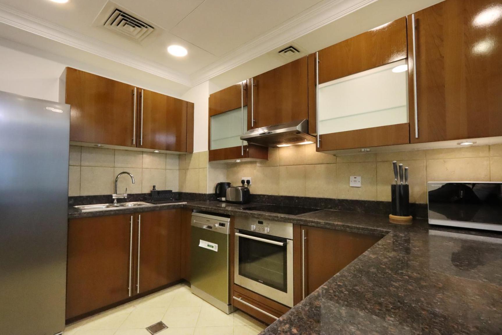 Livbnb - 1br Haven In Golden Mile Apartment Dubai