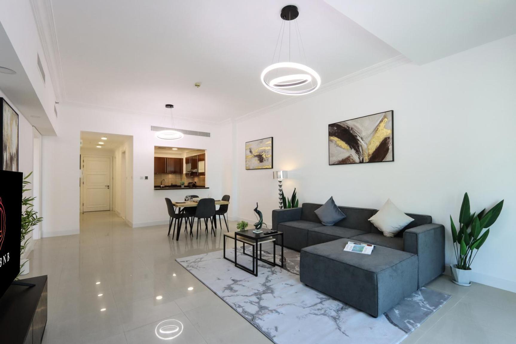 Livbnb - 1br Haven In Golden Mile Apartment