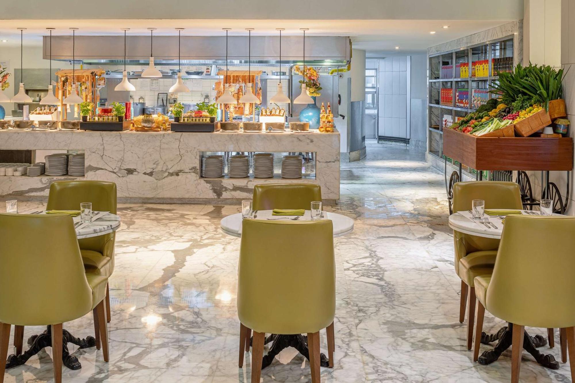 Hilton Al Habtoor Hotel 5*