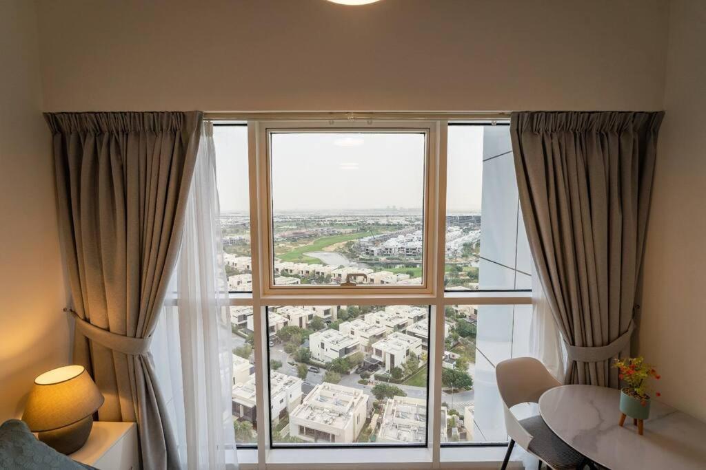 Stylish At Carson A, Damac Hills Apartment *