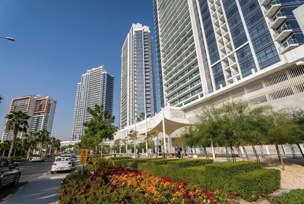 Apartment Stylish At Carson A, Damac Hills