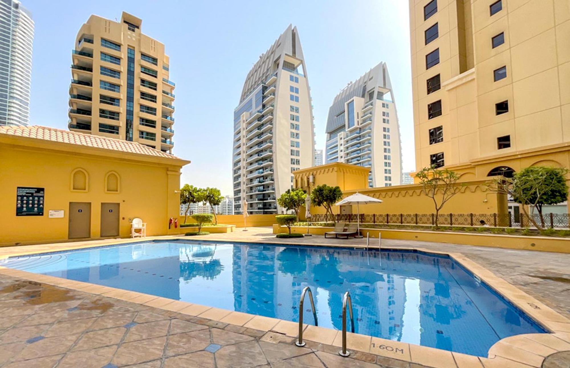 Royal Beach Residences * Dubai
