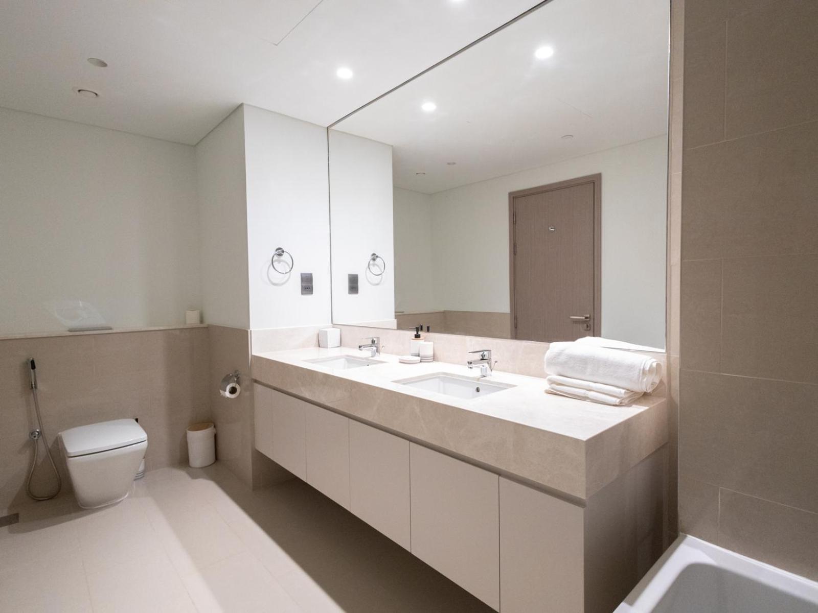 Mh-act One Act Two-2bhk-ref401