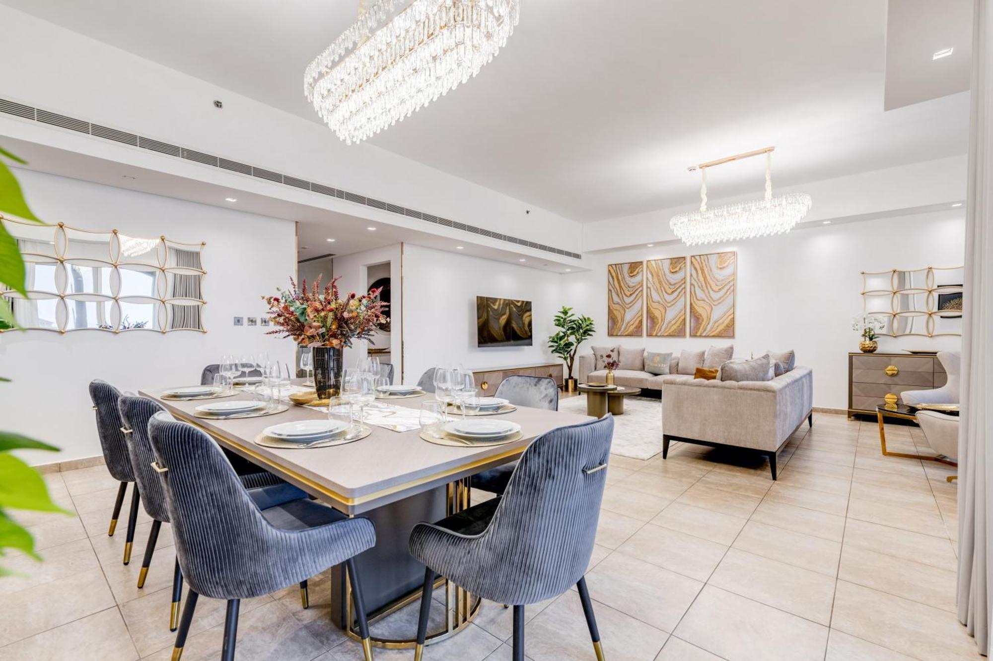 Globalstay. Luxury 3 Bedroom + Maid Townhouse With Sea View Dubai