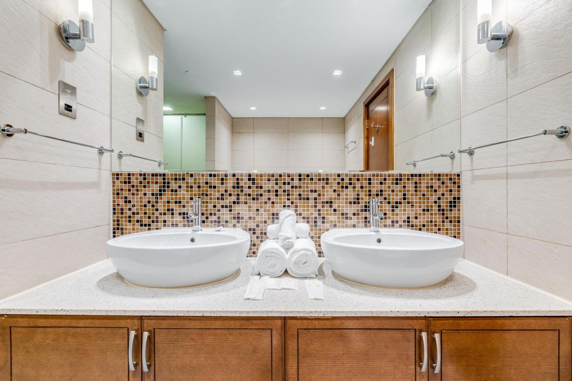 Globalstay. Luxury 3 Bedroom + Maid Townhouse With Sea View Apartment *