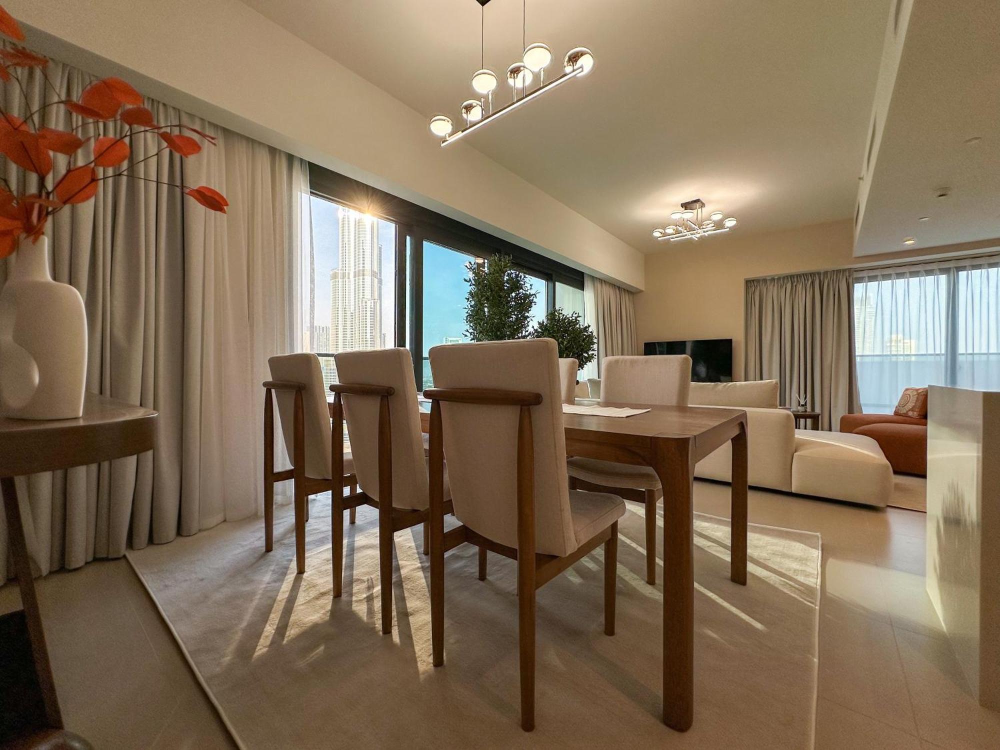 Unique Burj Khalifa View 3br On Floor Dubai
