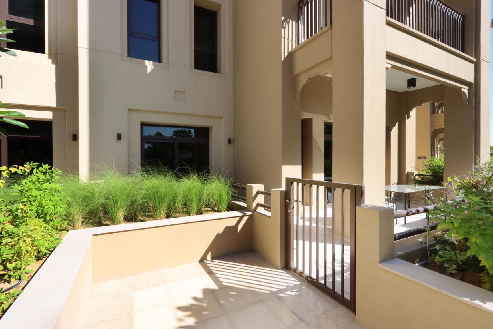 Livbnb - 2br Close To Souk Mall And Burj Al Arab Apartment
